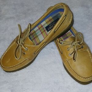 Sperry Tan Leather Boat Shoes